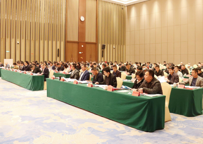 各地工商联助力民营企业融入全国统一大市场建设——当好桥梁纽带 赋能民企发展