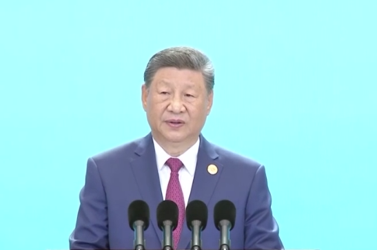 习近平在上海合作组织峰会欢迎宴会上的祝酒辞（全文）的配图