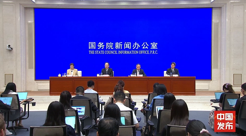 工信部：依法依规治理新能源汽车、光伏等重点行业的非理性竞争初见成效 - 第3张图片