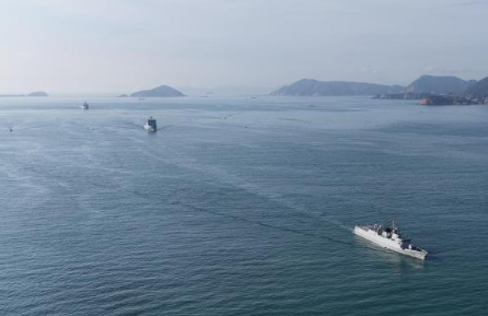海军83舰编队抵达香港将组织舰艇开放活动