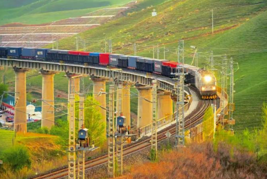 全国铁路10月11日起实行新的列车运行图