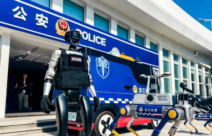 浙江:多种智能助手上岗 多类警情实现下降