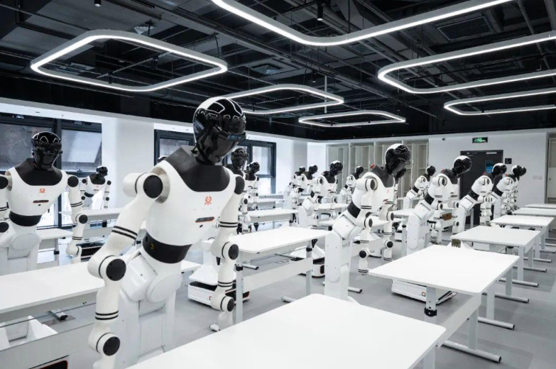 首个国产化人工智能教室落地北京 - 第3张图片