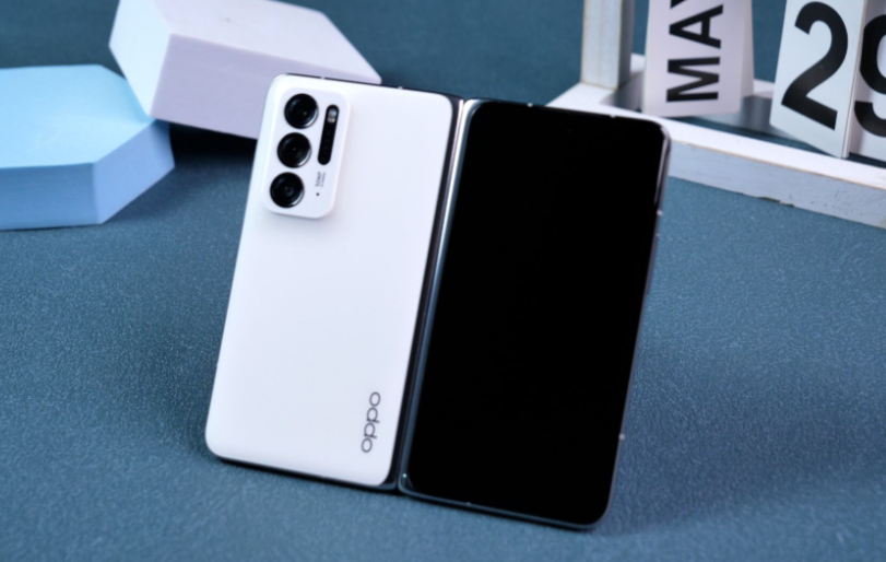 前8月中国市场手机出货量1.92亿部 - 第2张图片