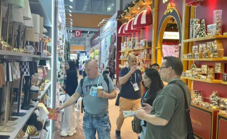 广交会观察:共建“一带一路”市场升温 中企瞄准商机觅订单