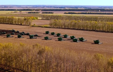 黑龙江省秋收全面告捷 较去年提前约3天