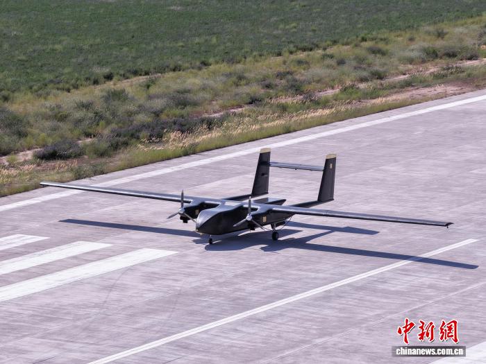 “天马-1000”无人运输机首飞的配图