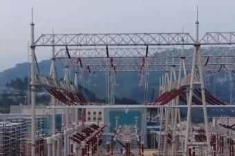 国际能源专家:中国推动全球能源转型进程的配图